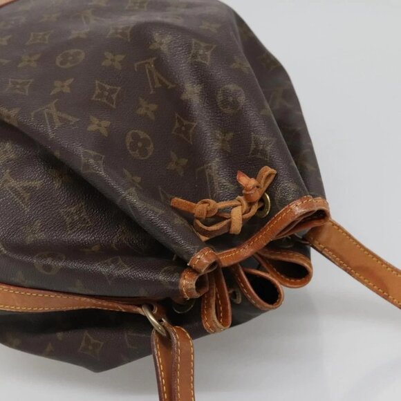 LOUIS VUITTON Monogram Noe Shoulder Bag - Picture 6 of 16